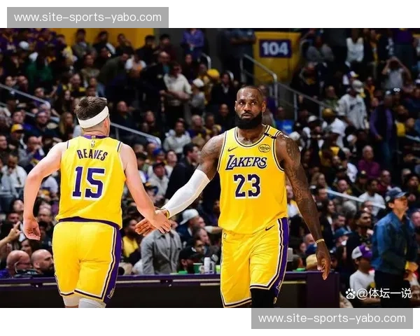 湖人vs猛龙:巅峰对决,精彩下载不容错过! 湖人vs猛龙:巅峰对决,精彩下载不容错过!